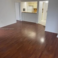 Apartamento a la renta en 6995 NW 186th St # E301, Hialeah FL 33015