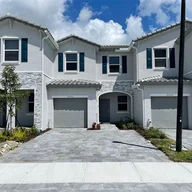 Apartamento a la renta en 2605 SE 11th St # 2605, Homestead FL 33035