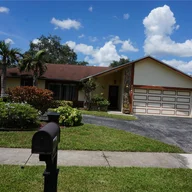 Casa a la venta en 8441 SW 27th Pl, Davie FL 33328