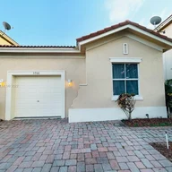 Casa a la renta en 3766 NE 9th Ct, Homestead FL 33033