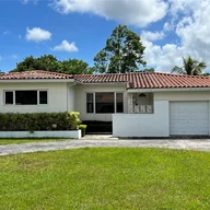 Casa a la renta en 6000 SW 28th St, Miami FL 33155