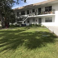 Apartamento a la renta en 2525 Polk St # 201, Hollywood FL 33020