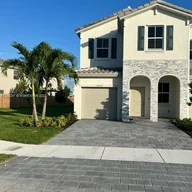 Casa a la renta en 2608 SE 11th St # 2608, Homestead FL 33035