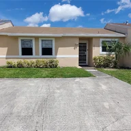 Casa a la venta en 20309 NW 27th Pl, Miami Gardens FL 33056