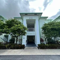 Apartamento a la venta en 5300 NW 87th Ave # 1116, Doral FL 33178