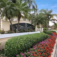 Apartamento a la venta en 520 S Park Rd # 12, Hollywood FL 33021
