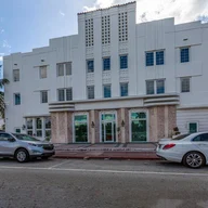 Apartment for sale in 3025 Indian Creek Dr # 301, Miami Beach FL 33140