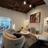 Casa a la venta en 8012 NE 7th Ave, Miami FL 33138