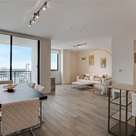 Apartamento a la venta en 999 SW 1st Ave # 2206, Miami FL 33130