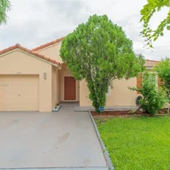 Casa a la venta en 11450 SW 20th St, Miramar FL 33025