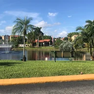 Apartamento a la renta en 5231 Geneva Way # 301, Doral FL 33166