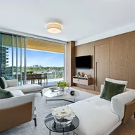 Apartamento a la venta en 5775 Collins Ave # 605, Miami Beach FL 33140