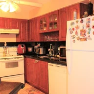 Apartamento a la venta en 6195 NW 186th St # 415, Hialeah FL 33015