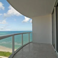 Apartamento a la venta en 6365 Collins Ave # 1909, Miami Beach FL 33141