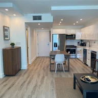 Apartamento a la venta en 2301 Collins Ave # 342, Miami Beach FL 33139