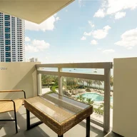 Apartamento a la renta en 1500 Bay Rd # 822S, Miami Beach FL 33139