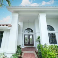 Casa a la venta en 7190 Montrico Dr, Boca Raton FL 33433