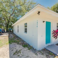 Apartamento a la renta en 1814 NW 93rd St # 1814, Miami FL 33147