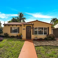 Casa a la venta en 2538 Liberty St, Hollywood FL 33020