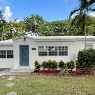 Casa a la venta en 1131 NW 56th St, Miami FL 33127