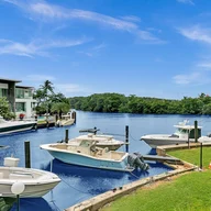 Apartamento a la renta en 6901 Edgewater Dr # 215, Coral Gables FL 33133