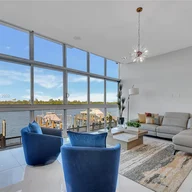 Casa a la venta en 2870 N Ocean Dr, Hollywood FL 33019