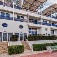 Apartamento a la venta en 400 Alton Rd # 2A, Miami Beach FL 33139