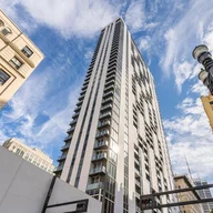 Apartamento a la venta en 151 SE 1st St # 3211, Miami FL 33131