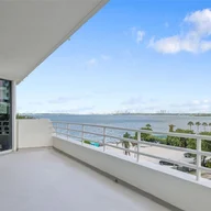 Apartamento a la renta en 555 NE 34th St # 2007, Miami FL 33137