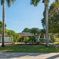 Casa a la venta en 11433 SW 107th Ave, Miami FL 33176