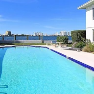 Apartamento a la renta en 2250 Bay Dr # 3, Miami Beach FL 33141
