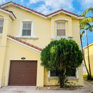 Casa a la venta en 15046 SW 9th Ter # 15046, Miami FL 33194