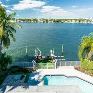 Casa a la renta en 1375 N Biscayne Point Rd # 1375, Miami Beach FL 33141