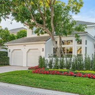 Casa a la venta en 19996 NE 36th Pl, Aventura FL 33180