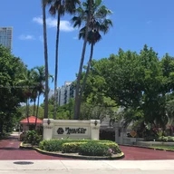 Apartamento a la renta en 16909 N Bay Rd # 502, Sunny Isles Beach FL 33160