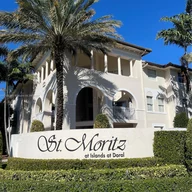 Apartamento a la venta en 11601 NW 89th St # 106, Doral FL 33178