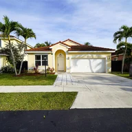 Casa a la renta en 16511 SW 75th Ter, Miami FL 33193