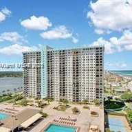 Apartamento a la renta en 1201 S Ocean Dr # 314S, Hollywood FL 33019