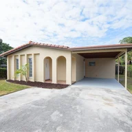 Casa a la venta en 5131 SW 43rd Ter, Dania Beach FL 33314