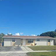 Casa a la venta en 1270 SW 10th Ter, Deerfield Beach FL 33441