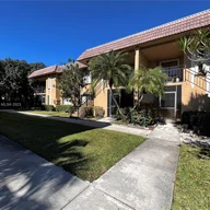 Apartamento a la renta en 195 Lakeview Dr # 103, Weston FL 33326