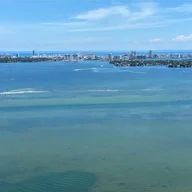 Apartamento a la venta en 650 NE 32nd St # 4601, Miami FL 33137