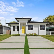 Casa a la venta en 2227 Hope St, Hollywood FL 33020