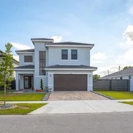 Casa a la venta en 14720 SW 39th Ter, Miami FL 33185