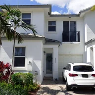 Casa a la venta en 6903 Pines Cir, Coconut Creek FL 33073