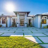 Casa a la venta en 250 NW 129th Ave, Miami FL 33182