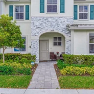 Casa a la venta en 1484 SE 26th Rd, Homestead FL 33035