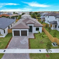 Casa a la venta en 14486 SW 16 Street, Miami FL 33175