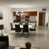Apartamento a la venta en 1200 Brickell Bay Dr # 1521, Miami FL 33131