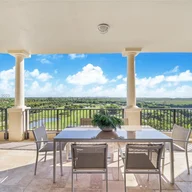 Apartamento a la venta en 13621 Deering Bay Dr # 903, Coral Gables FL 33158